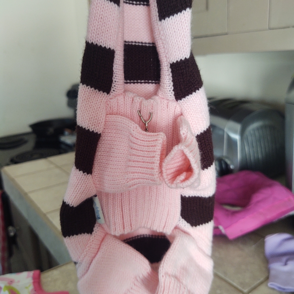 DOG OR SMALL PET SWEATER COAT